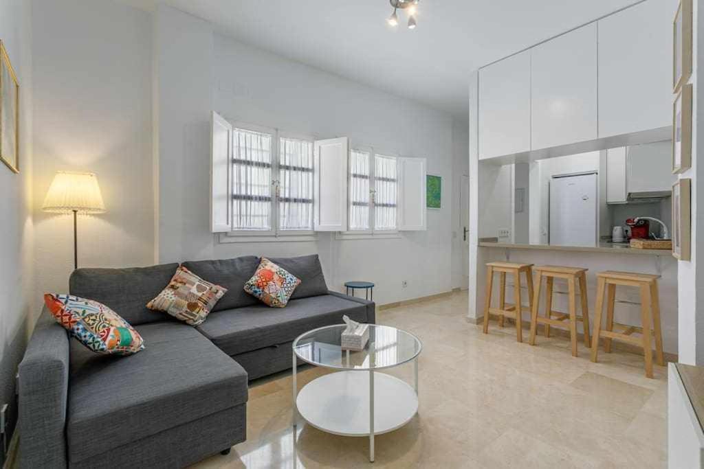 Santa Cruz Parking Incluido Apartamento Sevilha Exterior foto
