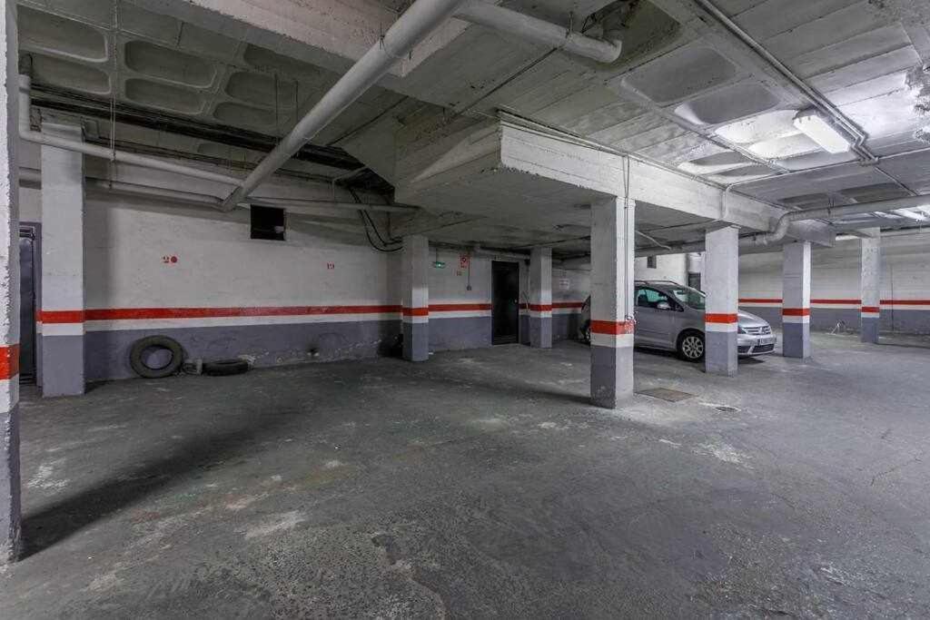 Santa Cruz Parking Incluido Apartamento Sevilha Exterior foto